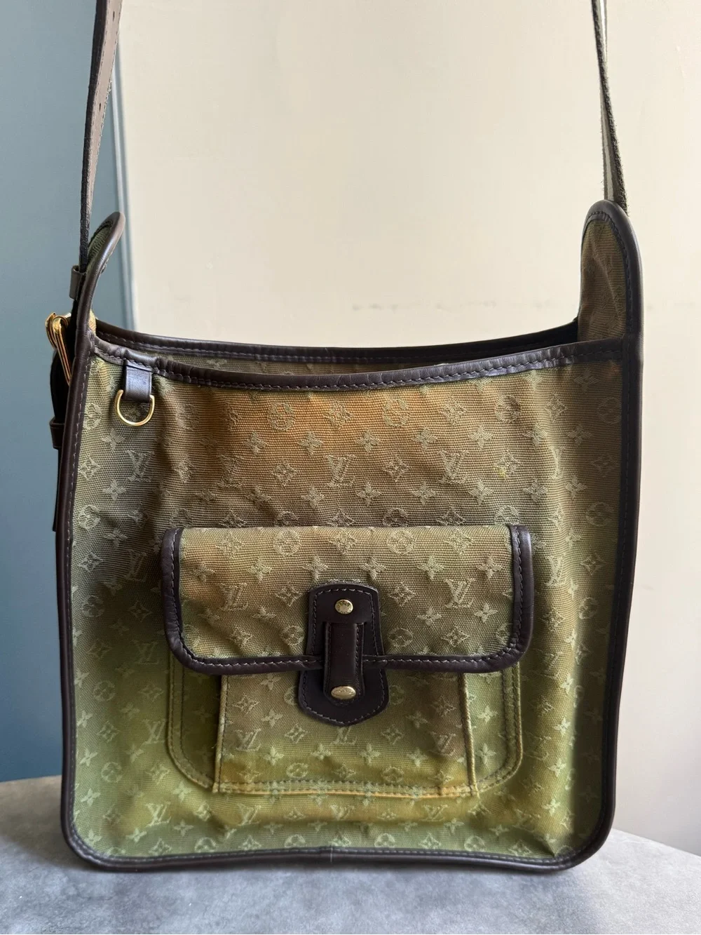 Louis Vuitton VI0074 Besace Mary Kate Olive Green & Brown Leather Crossbody Bag
